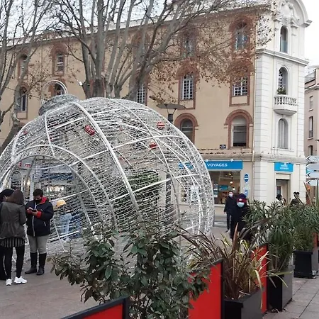 F2 Cozy Near Center And Train Station Perpignan