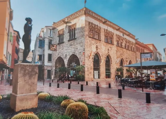 F2 Cozy Near Center&train Station Perpignan